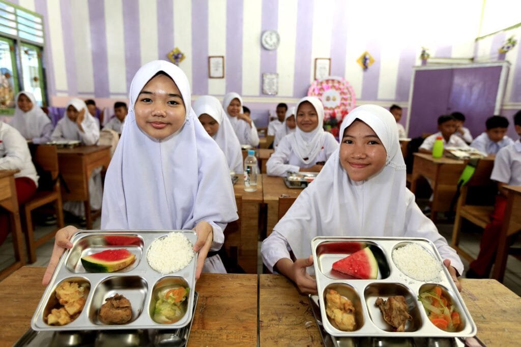 program makanan bergizi
