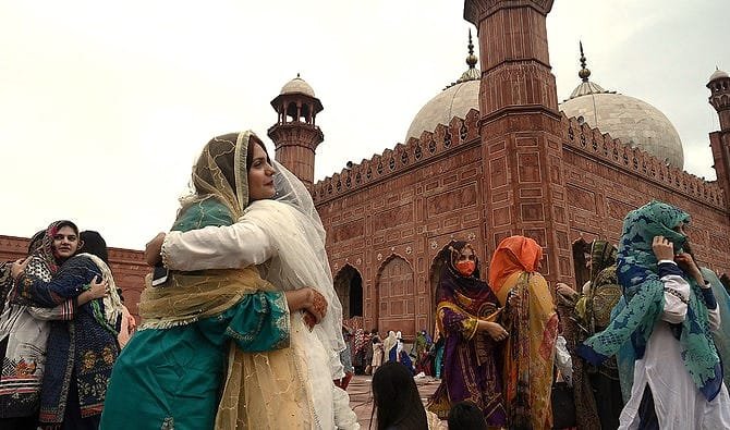 Foto lebaran idul adha di Pakistan