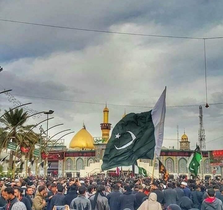 Perbandingan perayaan tahun baru Muharram di Indonesia dengan pawai obor dan di Pakistan dengan prosesi juloos