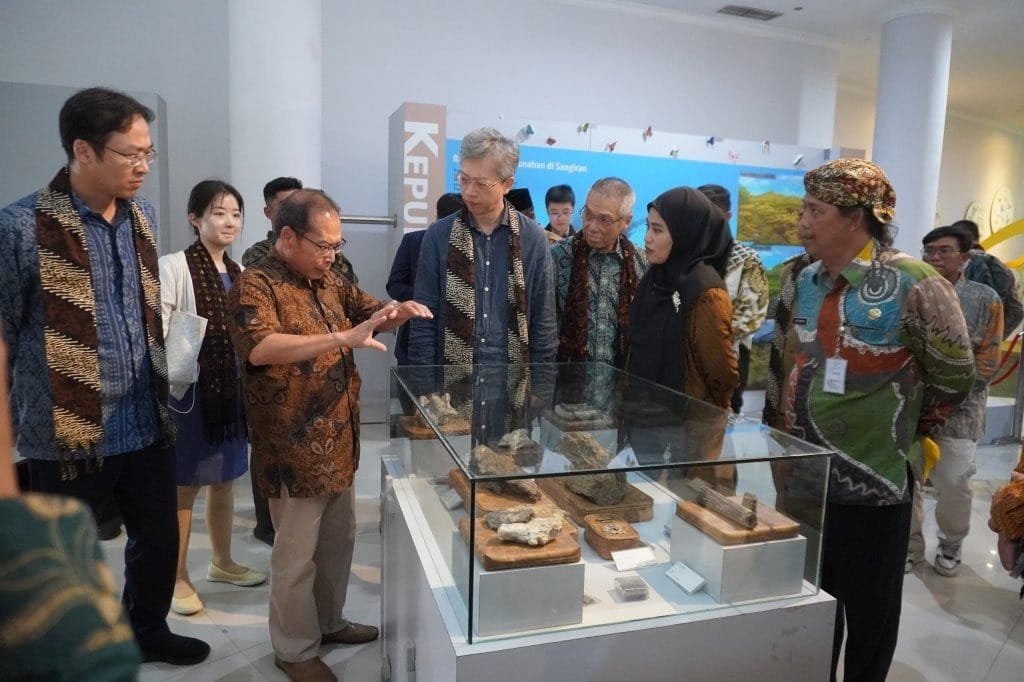 Dubes China Kunjungi Sangiran, Situs Fosil Terbesar Asia yang Bikin Bangga Indonesia