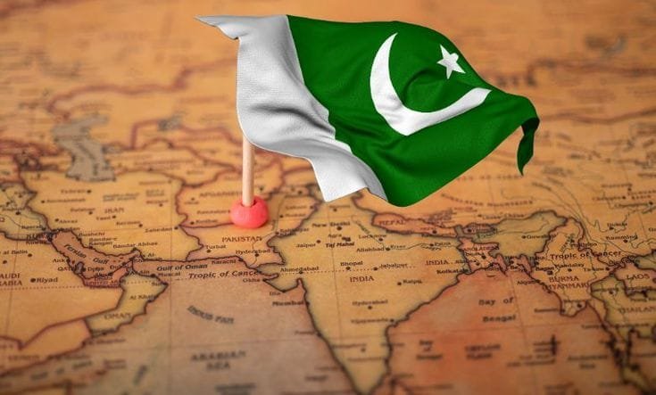 Peta Pakistan dengan ikon bendera Pakistan, melambangkan tujuan perjalanan