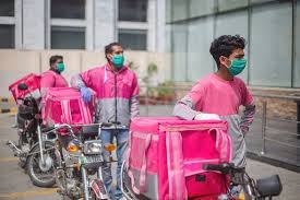 Rider Foodpanda berkontribusi pada ekonomi digital PAkistan 2023-2024