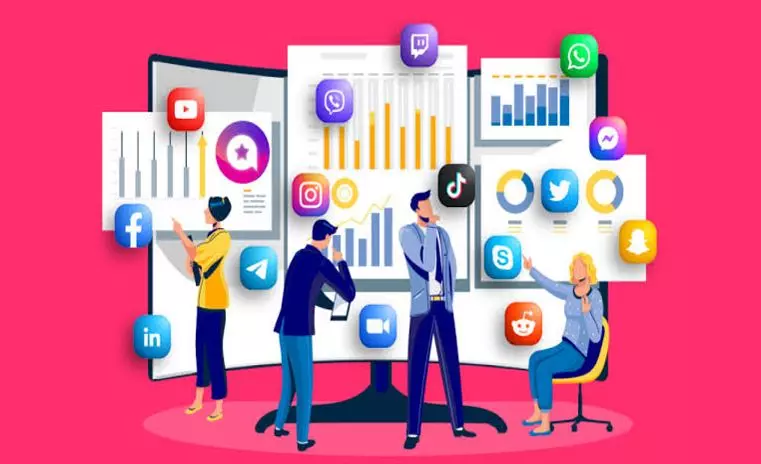 Grafik atau infografis yang menggambarkan proses aktivisme digital dari media sosial hingga aksi nyata, relevan dengan konteks Pakistan