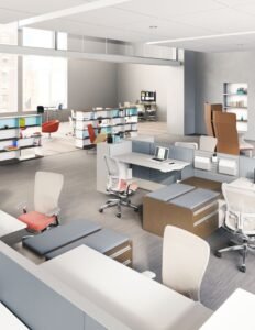 Startup muda Pakistan berdiskusi tentang blockchain dan keamanan digital di coworking space Lahore.