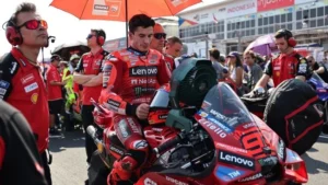 Marc Márquez Retak Tulang Selangka, Langsung Pulang ke Spanyol untuk Jalani Perawatan