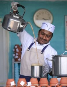 Dari Kedai Cha di Pakistan menjadi sukses