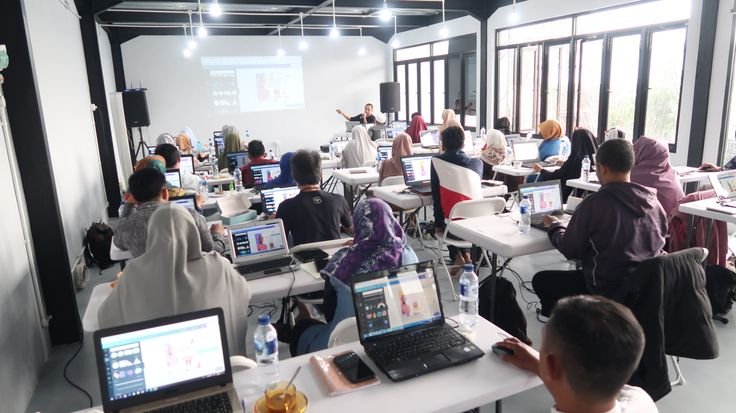 pemandangan digital pakistan 2025 dengan pertumbuhan startup dan e-commerce