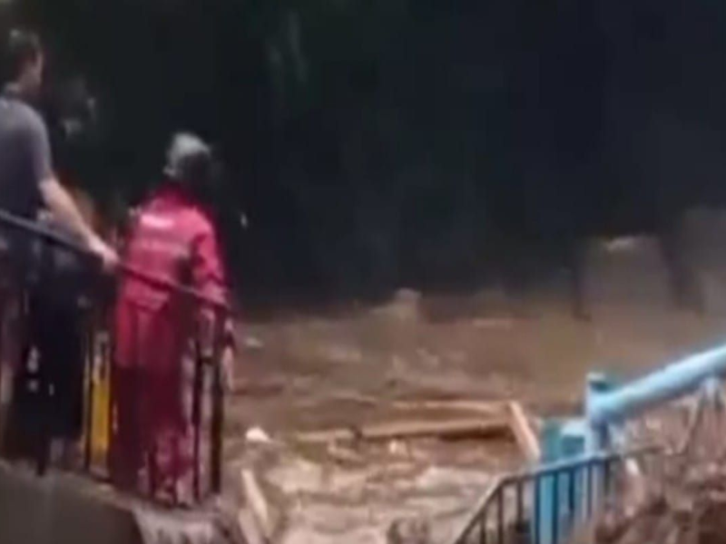 Bandang Wisata Guci Tegal