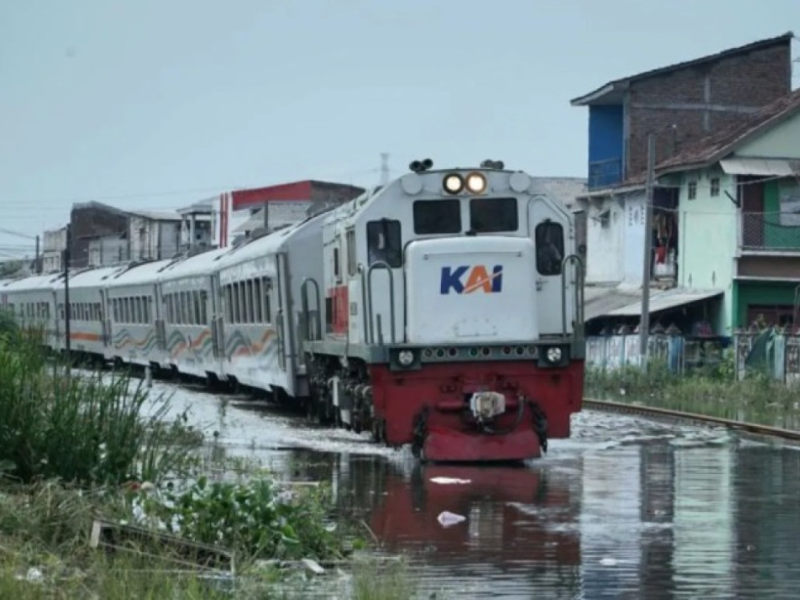 KAI Batalkan 38 Perjalanan