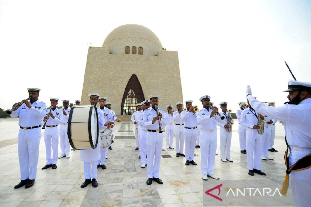 latihan militer berbasis teknologi