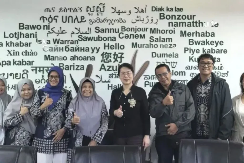 delegasi uny kunjungi bfsu