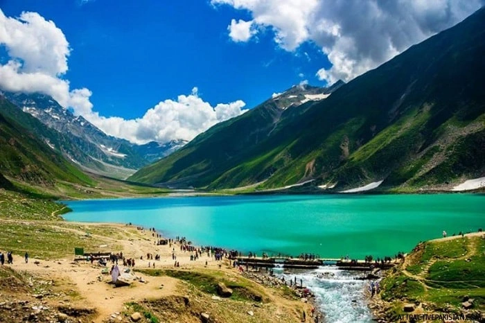 Liburan Musim Panas Pakistan