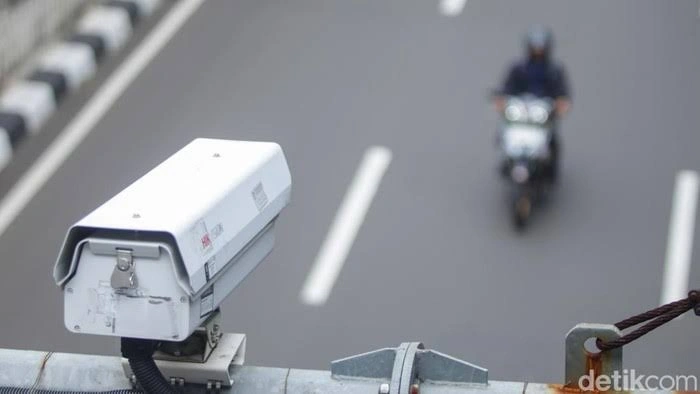 AI Traffic Enforcement Pelanggaran