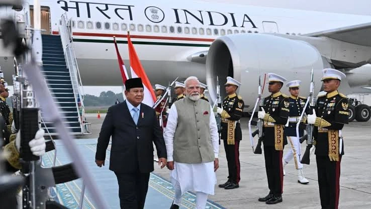 Prabowo Bintang Adipurna PM Modi