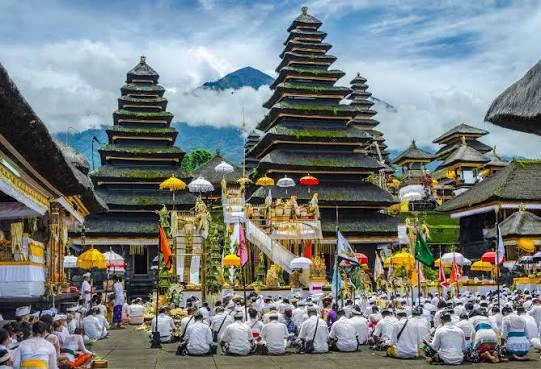 Sejarah Agama Hindu Bali