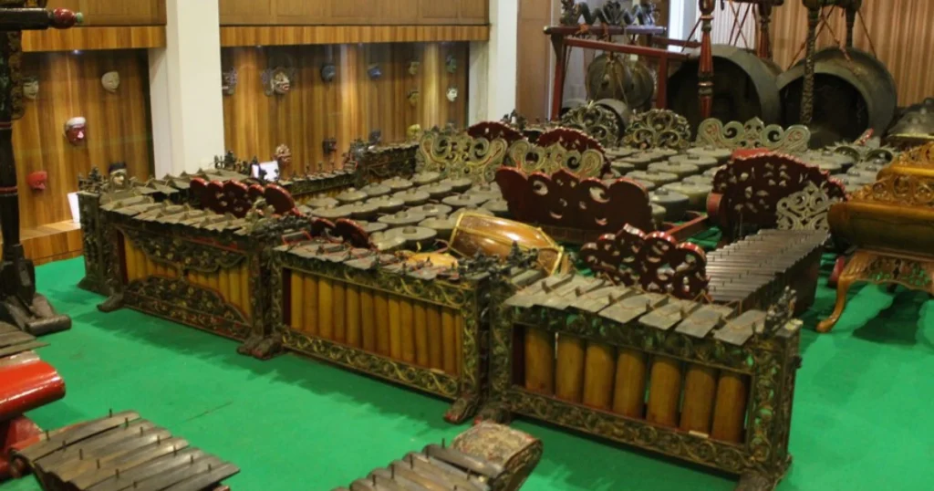 Gamelan Musik
