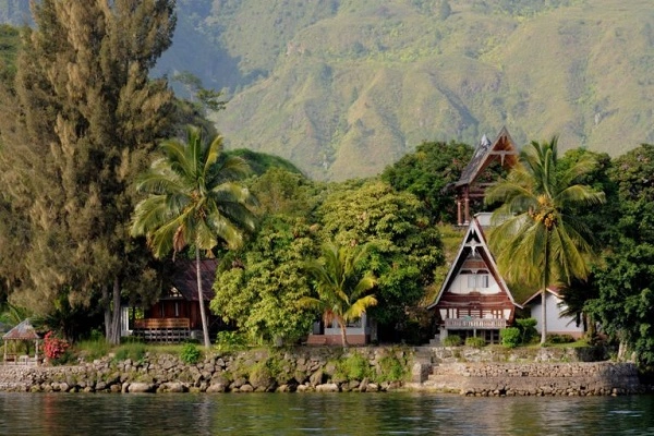 Wisata Pulau Samosir