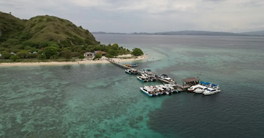 jumlah pulau terbanyak