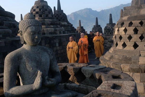 Masuknya Agama Buddha Indonesia