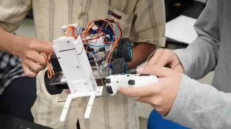 Teknik Robotika Universitas