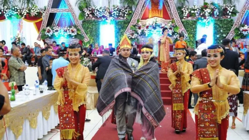 Rangkaian Pernikahan Adat Batak