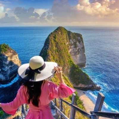 11 Pantai Kelingking (Nusa Penida, Indonesia)