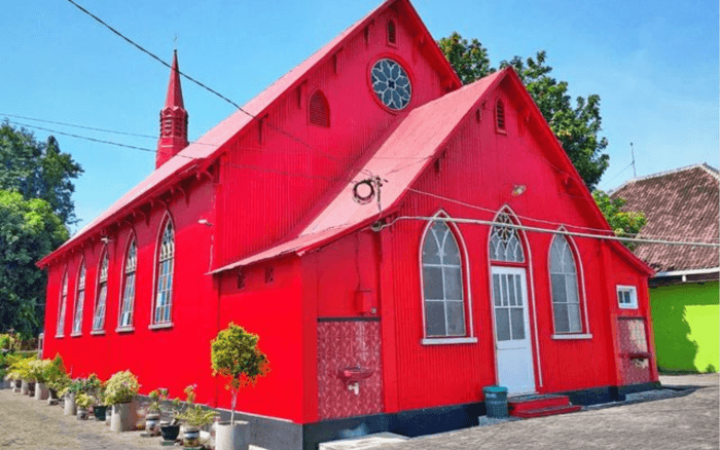 Gereja Merah, Probolinggo