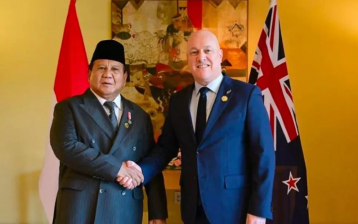 Prabowo Subianto berencana datangkan guru bahasa Inggris dari Selandia Baru untuk memperkuat kompetensi tenaga kerja Indonesia. Sumber gambar: Kompas.com