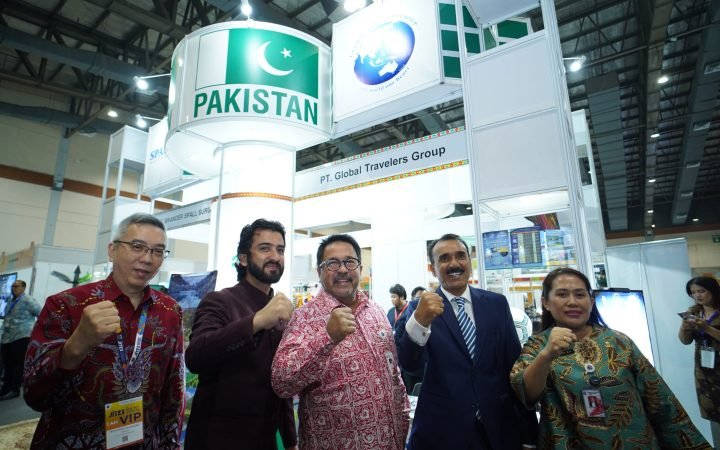 Atta dan Wagub Rano di JITEX 2025