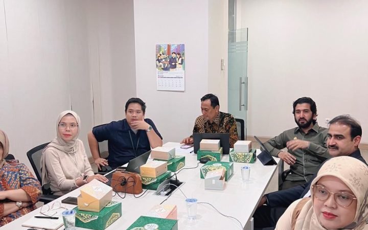 WhatsApp Image 2025-11-26 at 14.20.50 (1)