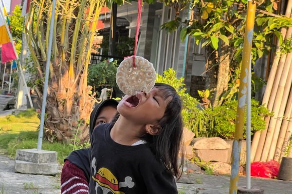 semarak perlombaan memperingati kemerdekaan indonesia.